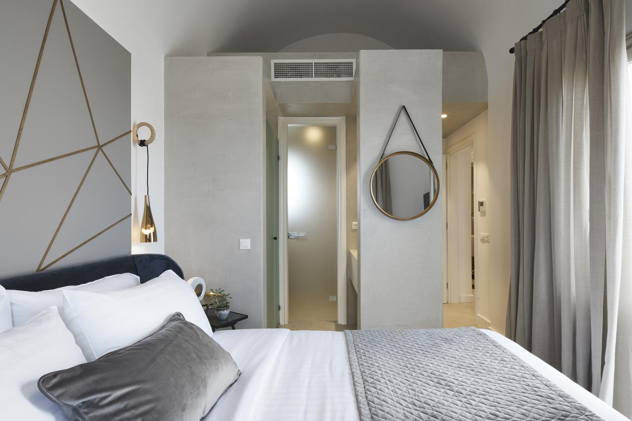 Altera Pars Suites Mesaria Exteriör bild