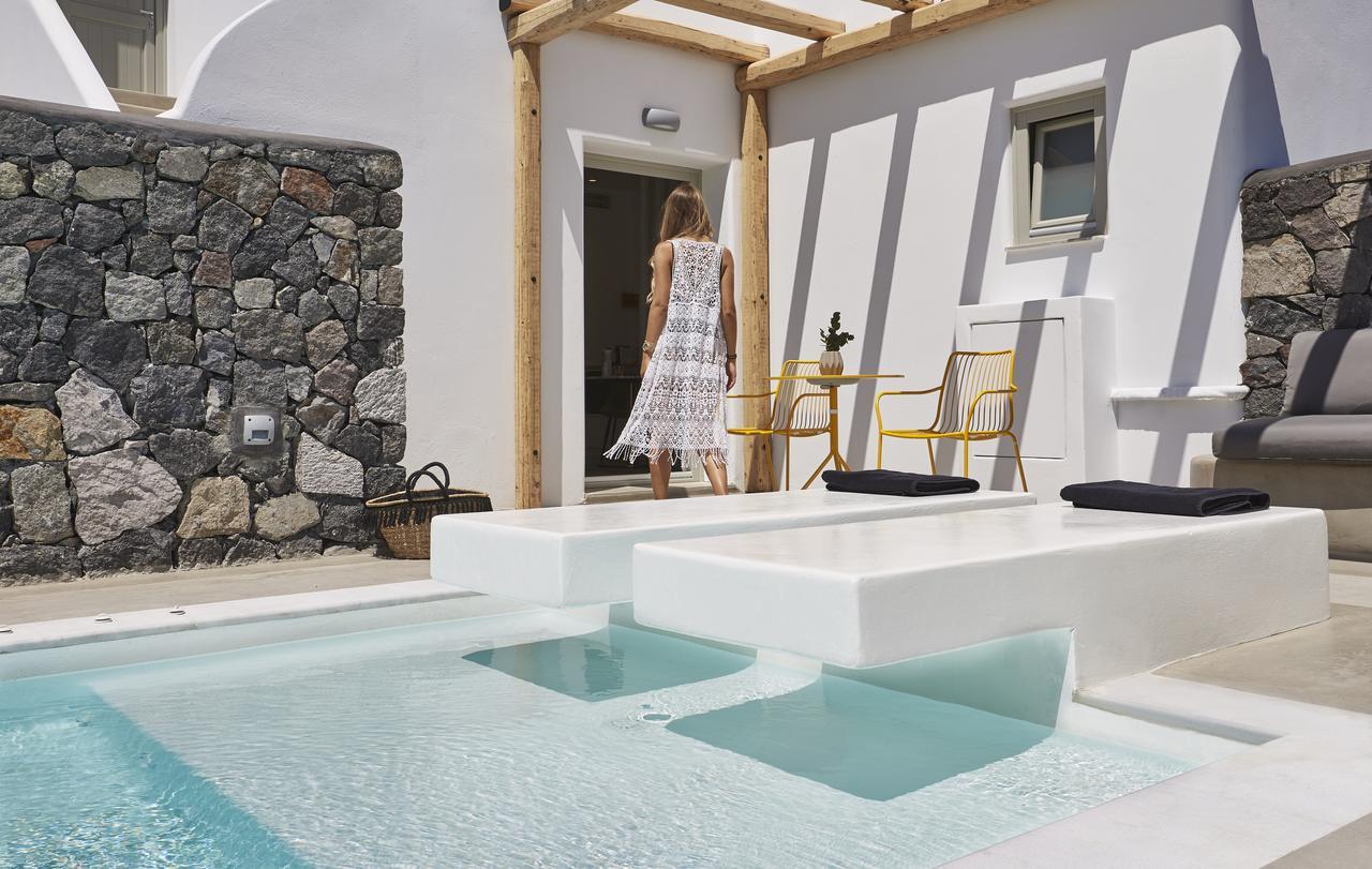 Altera Pars Suites Mesaria Exteriör bild
